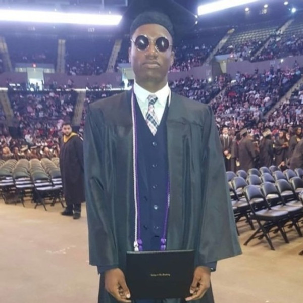 Adedotun  OLOWU