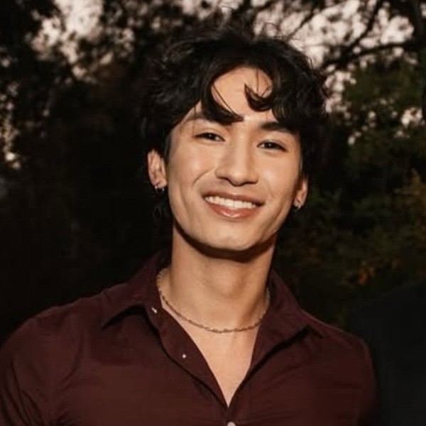 Sayat Toleukadyr