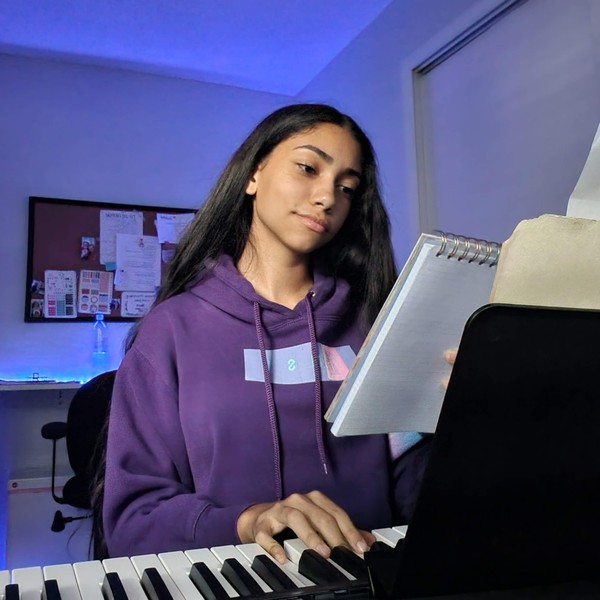 Victoria Leiva Ferraz