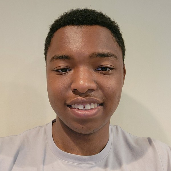 Deshawn  Hocker