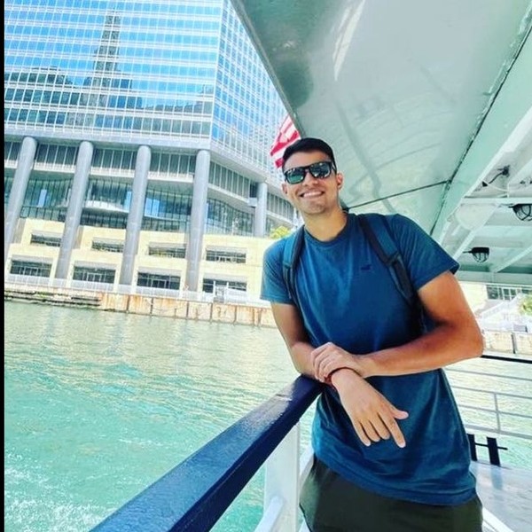 Marco Adrianzen Ruiz