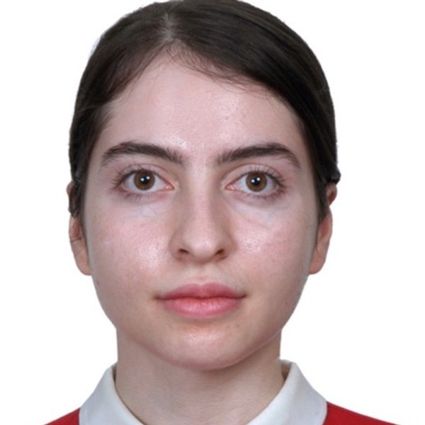 Zahra  Jahankhah