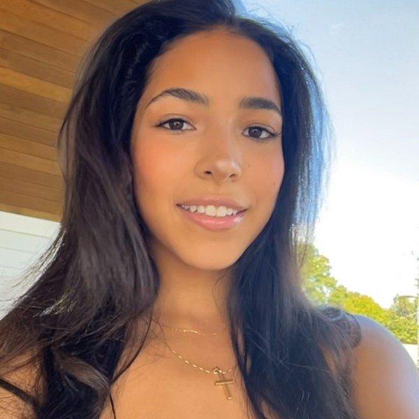 Alejandra Lebron