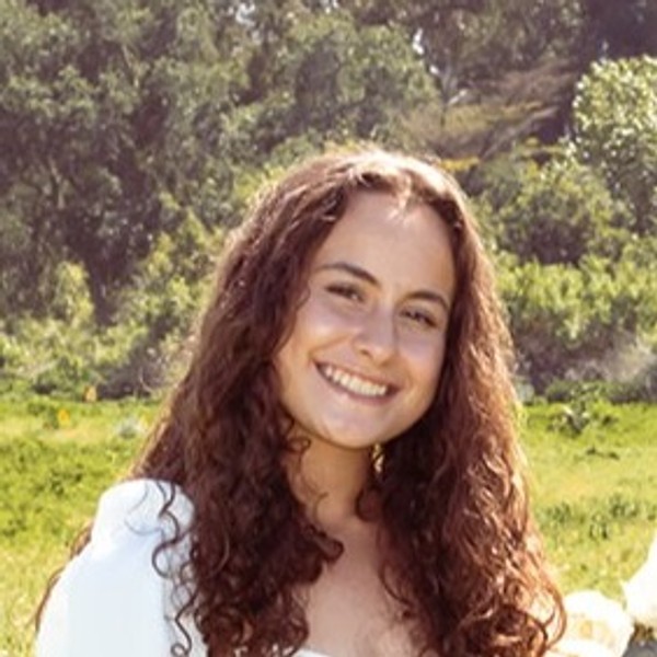 Mia  Mata
