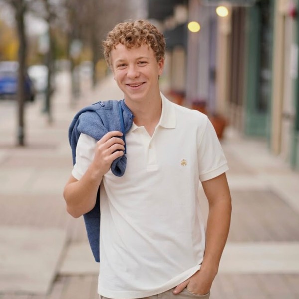 Noah Rhodes