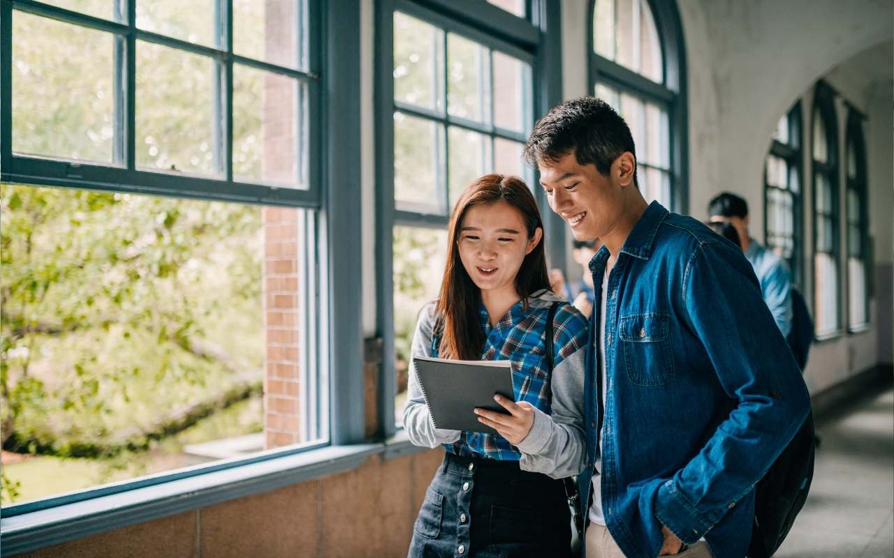 Illinois Scholarships Image 2