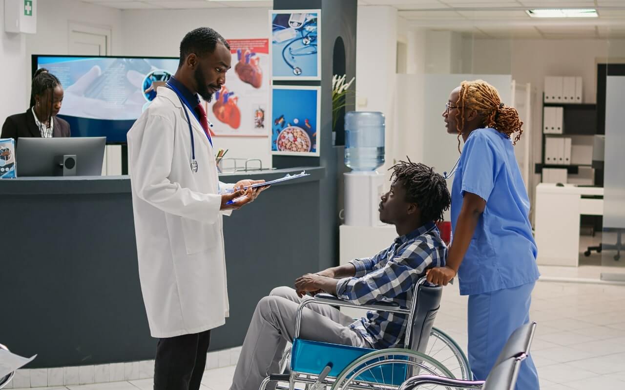 CNA Scholarships Image 2