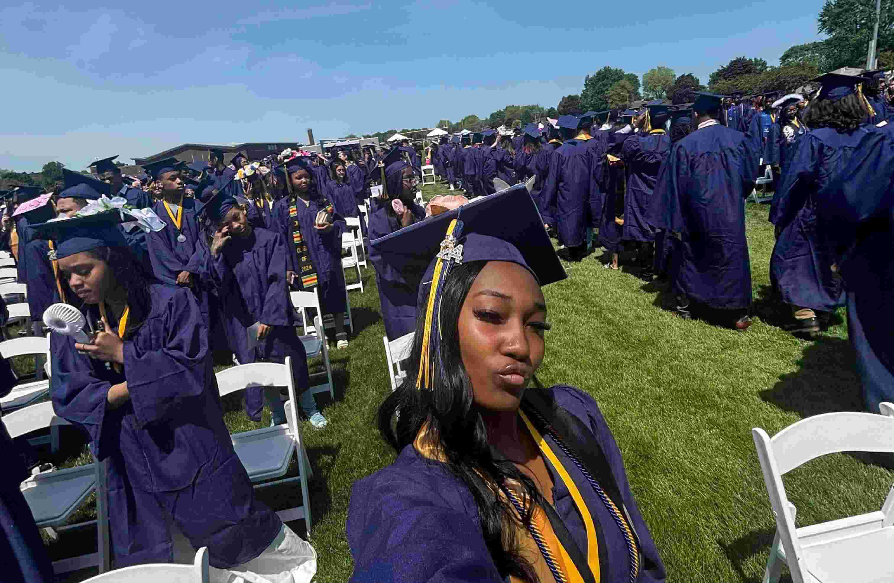 Low-Income Scholarships Image 1